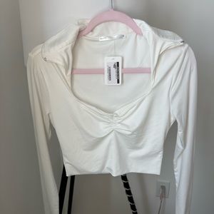White long sleeve crop